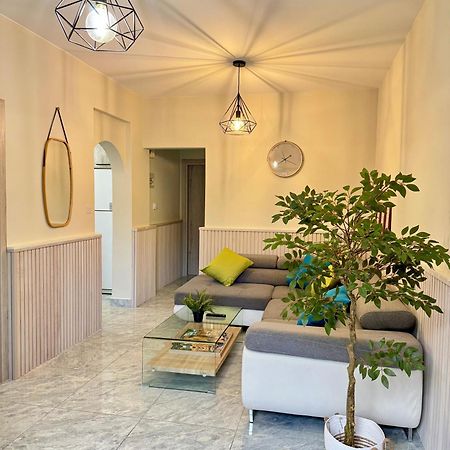Dub House Apartment Paphos Exterior photo